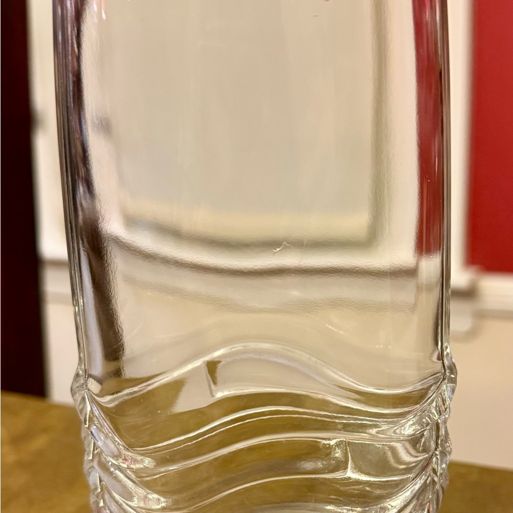 Elegant Clear Glass Vase